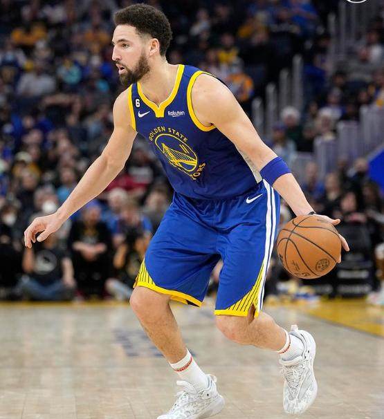 澳门百家乐平台-卢尼绝杀 克雷54分再照佛光 勇士赢得艰难却美妙